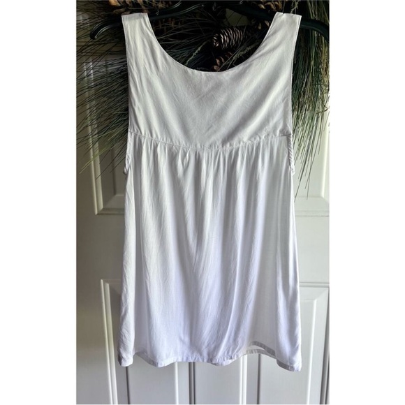 Batik Bali white sleeveless top size small/medium - Picture 4 of 14